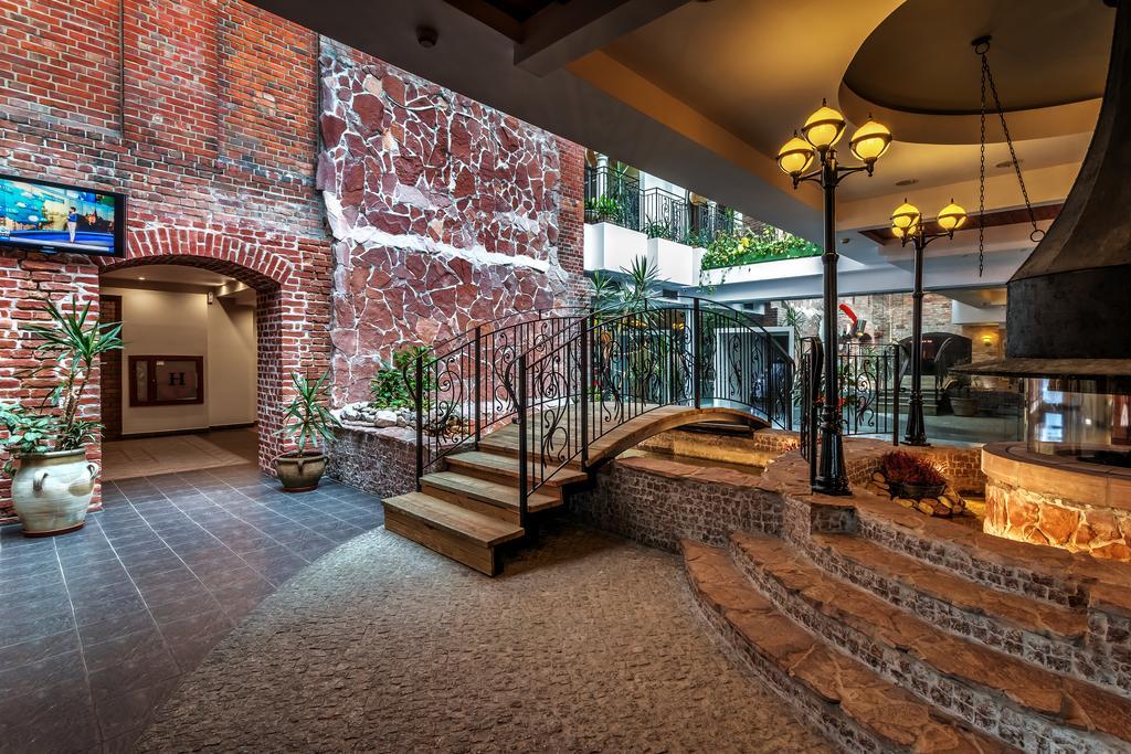 Hotel Mlyn & Spa Włocławek Exteriör bild