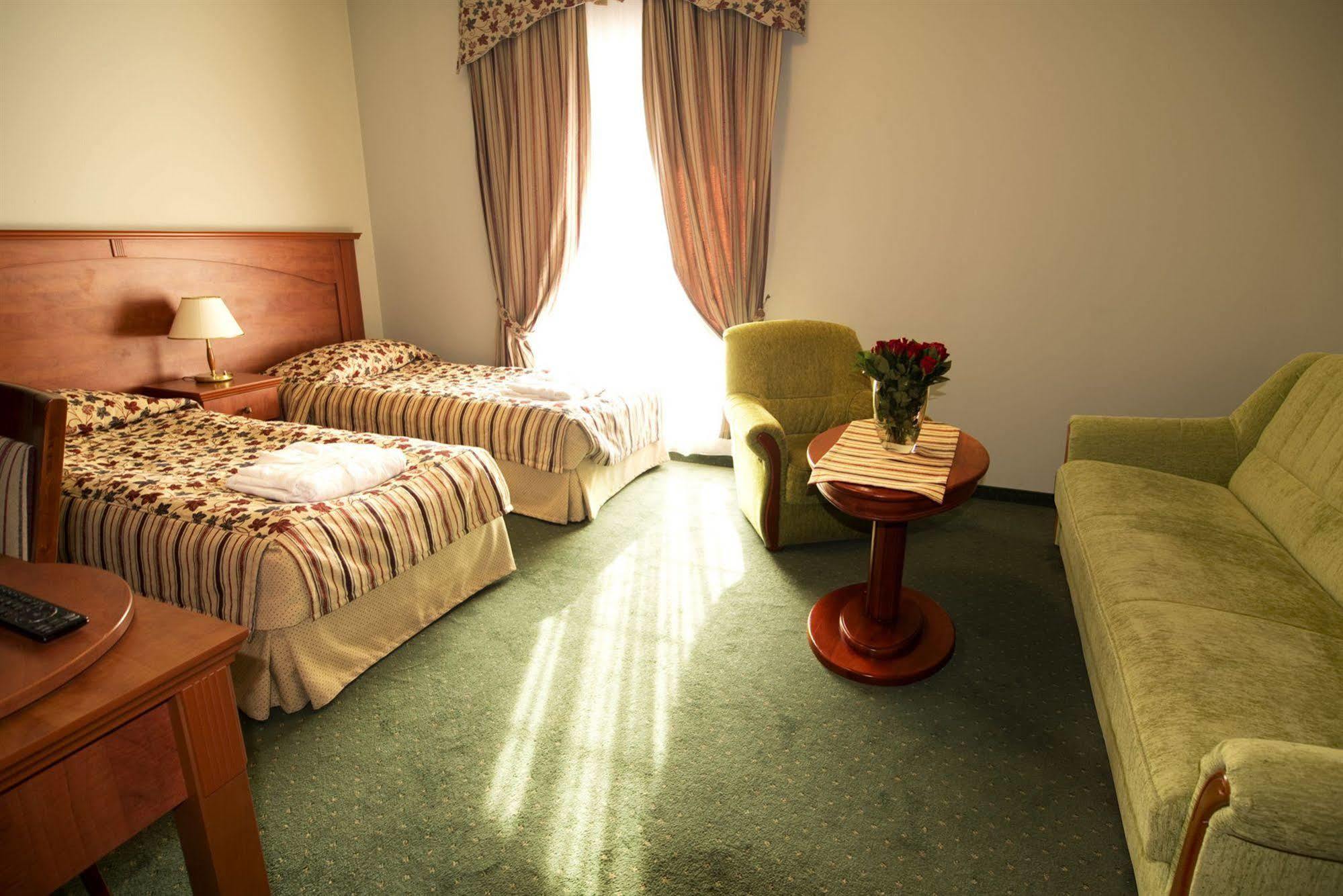 Hotel Mlyn & Spa Włocławek Exteriör bild